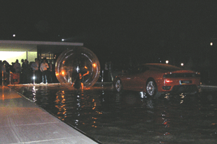 AUFBLASBARE LAUFKUGEL 