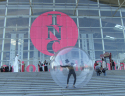 spectacle-sphere gonflable