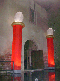 AUFBLASBARE S&Auml;ULEN MIT OVAL