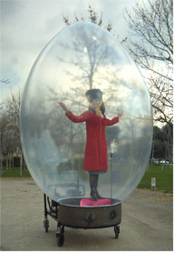 schaufenster kugel mit licht