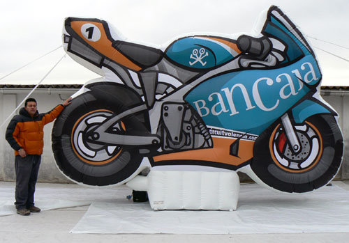 aufblasbare poster moto